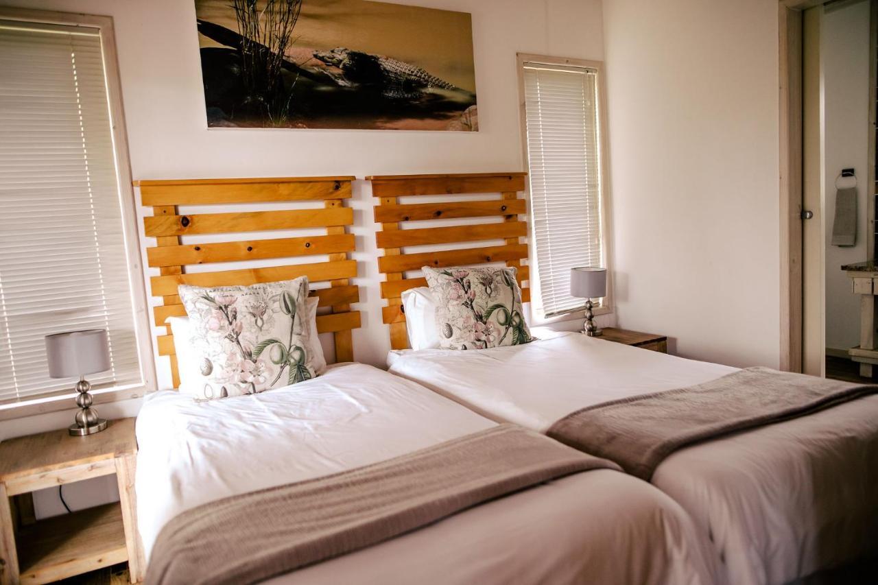 Monzi Safari Lodge Saint Lucia Estuary Exterior foto