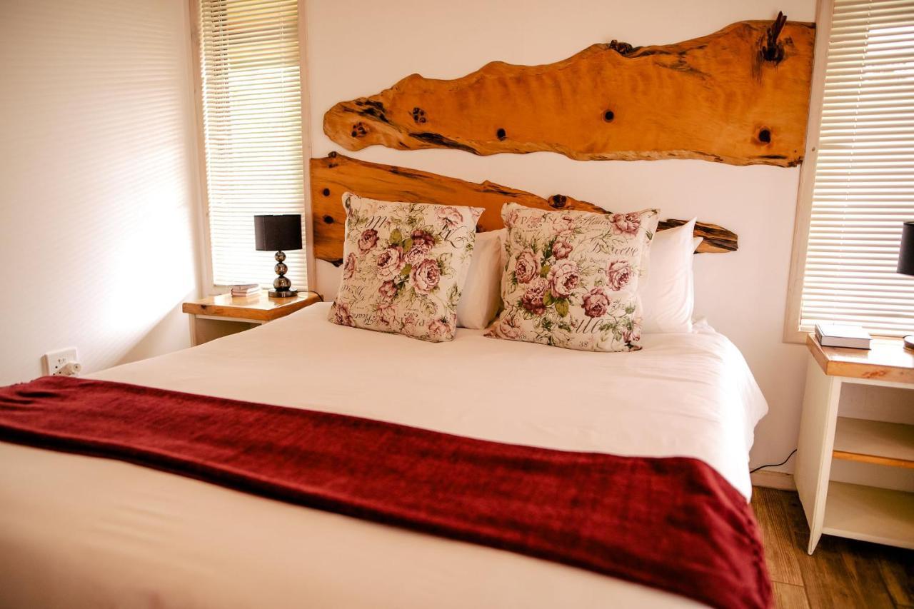 Monzi Safari Lodge Saint Lucia Estuary Exterior foto