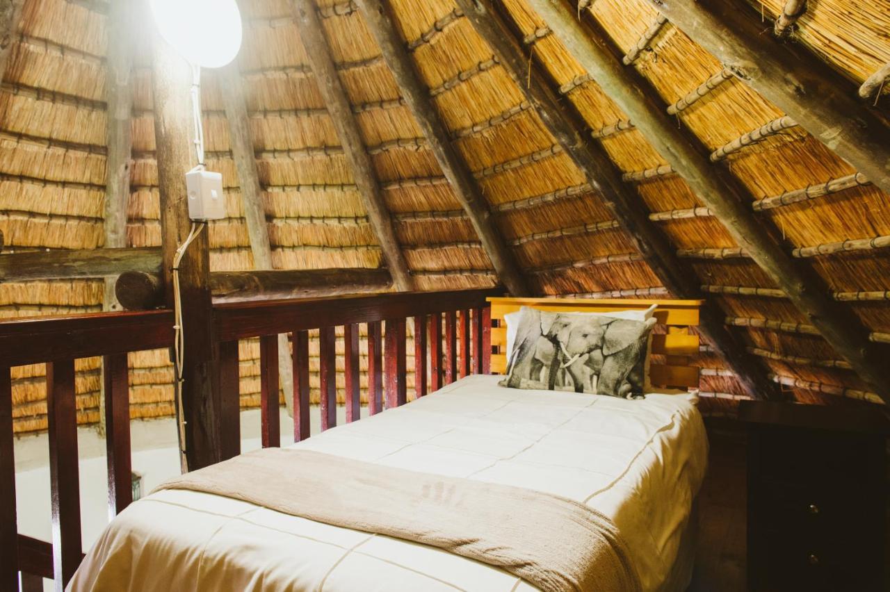 Monzi Safari Lodge Saint Lucia Estuary Exterior foto